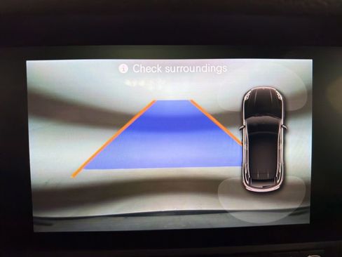 Used 2018 Porsche Macan image 17