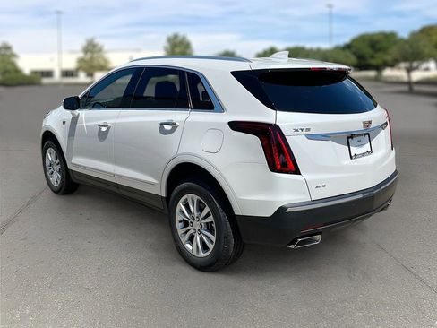 New 2025 Cadillac XT5 Luxury w/ LPO, Floor Liner Package image 5