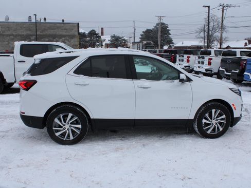 Used 2022 Chevrolet Equinox Premier image 4