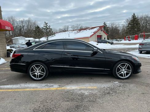 Used 2015 Mercedes-Benz E 400 4MATIC Coupe w/ Premium 1 Package image 4
