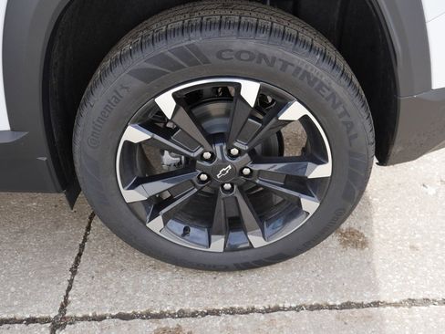 New 2026 Chevrolet Equinox RS image 33