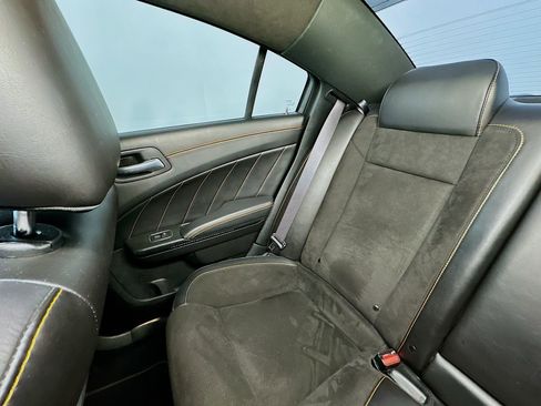 Used 2022 Dodge Charger Scat Pack RWD image 12