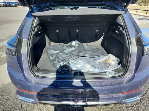 New 2026 Buick Envision Avenir image 9