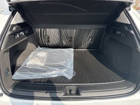 New 2026 Buick Envision Sport Touring AWD/4WD image 10
