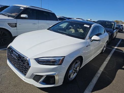 Used 2021 Audi A5 2.0T Premium image 2