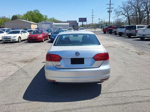 Used 2013 Volkswagen Jetta S FWD image 10