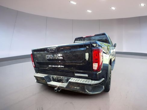 Used 2022 GMC Sierra 1500 Elevation w/ LPO, Elevation Black Package image 4