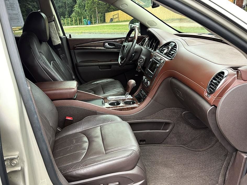 Used 2014 Buick Enclave Leather FWD image 36
