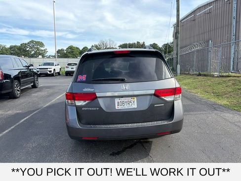 Used 2016 Honda Odyssey SE image 5
