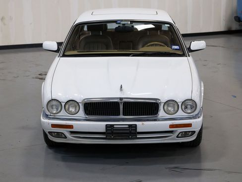 Used 1997 Jaguar XJ6 L RWD image 30