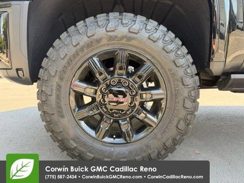 New 2026 GMC Sierra 3500 AT4 w/ AT4 Premium Plus Package AWD/4WD image 11