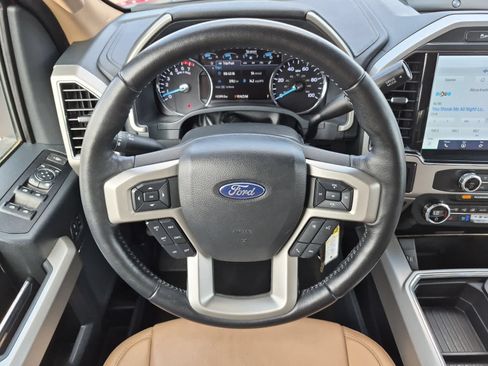 Used 2022 Ford F350 Lariat w/ Lariat Value Package AWD/4WD image 22