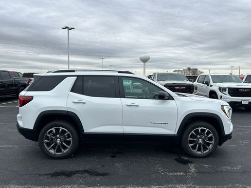 New 2026 GMC Terrain Elevation w/ Elevation Premium Package AWD/4WD image 10