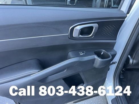 Used 2024 Kia Sorento S w/ Panoramic Sunroof Package FWD image 13