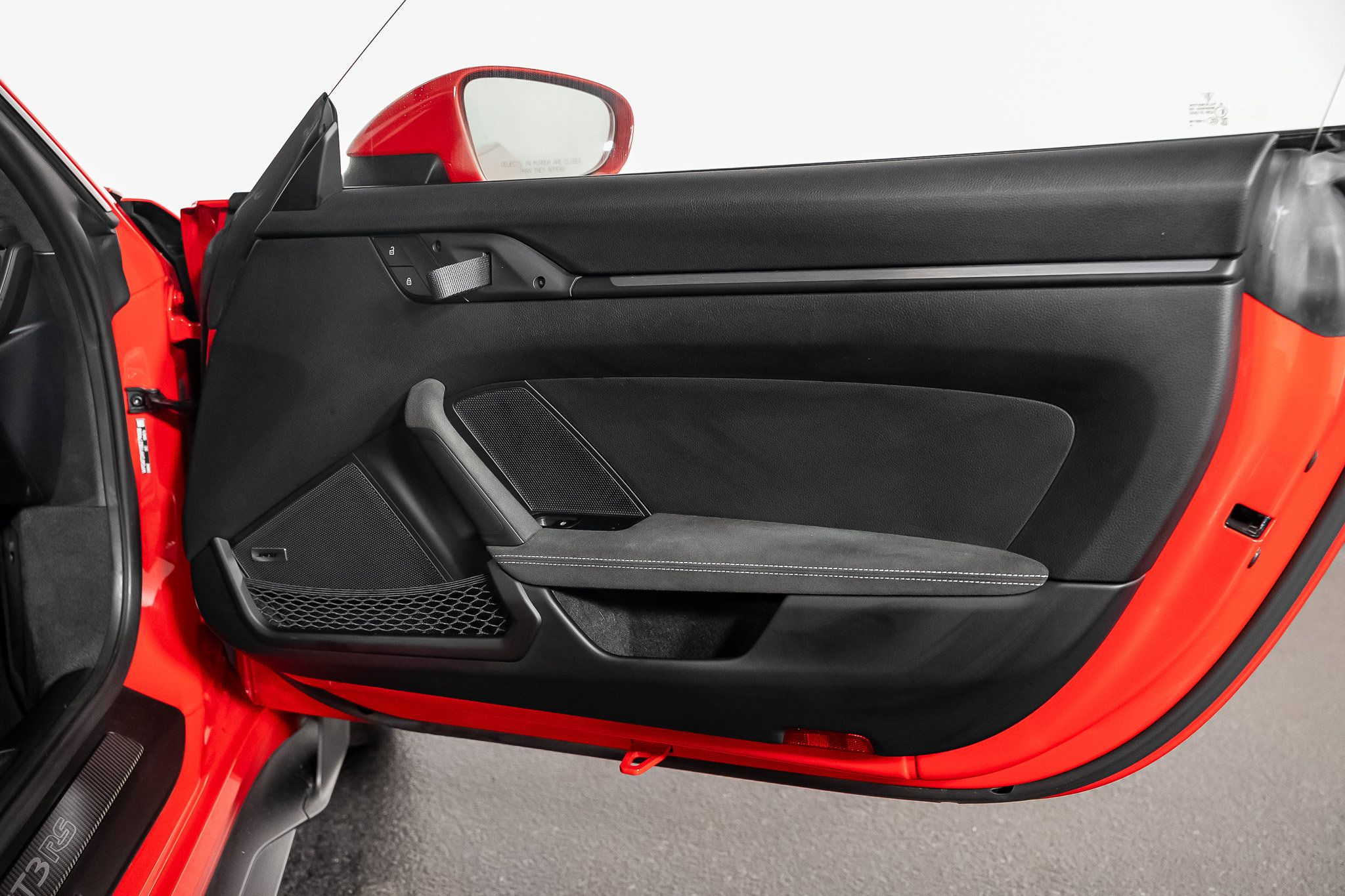 Used 2025 Porsche 911 GT3 RS RWD image 60