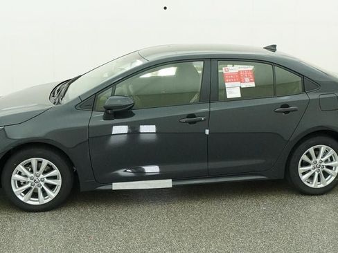 New 2026 Toyota Corolla LE FWD image 3