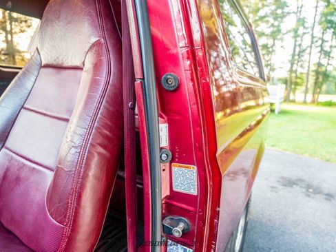 Used 1995 Ford Bronco XLT image 50