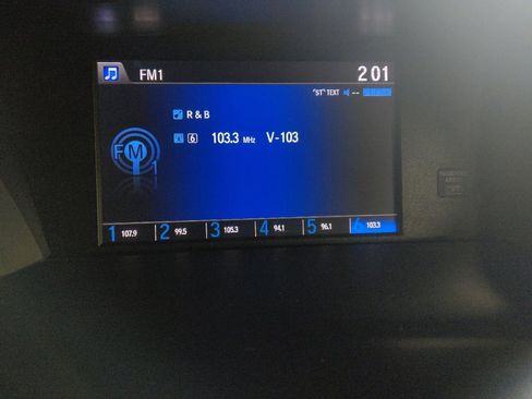 Used 2017 Honda Accord LX image 25