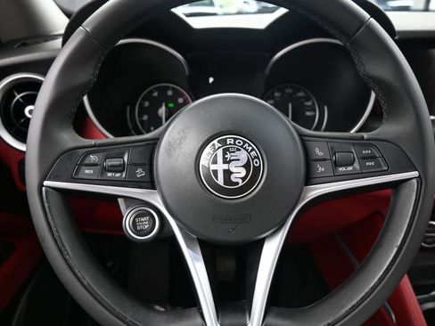 Used 2019 Alfa Romeo Stelvio w/ Nero Edizione image 28