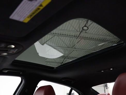 Used 2023 Genesis G70 3.3T w/ Sport Prestige Package AWD/4WD image 31