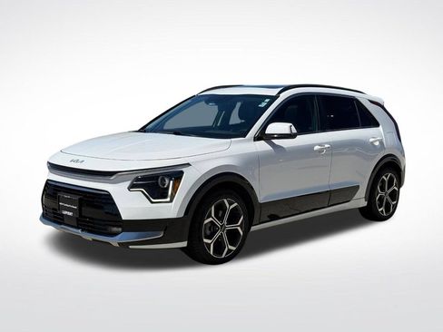 Used 2023 Kia Niro EX Touring FWD image 7