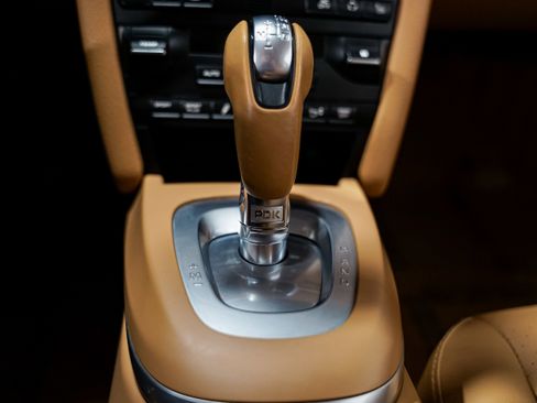 Used 2009 Porsche 911 Carrera S image 13