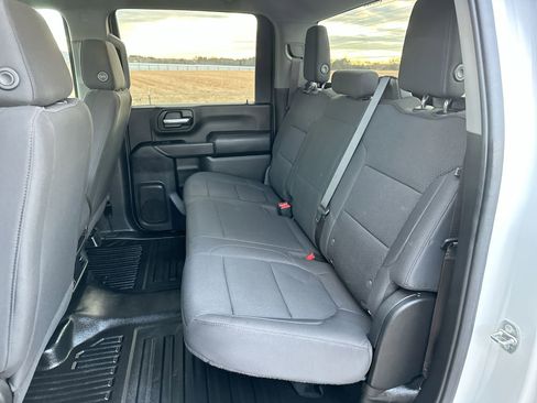 Used 2023 GMC Sierra 3500 Pro w/ Convenience Package image 20