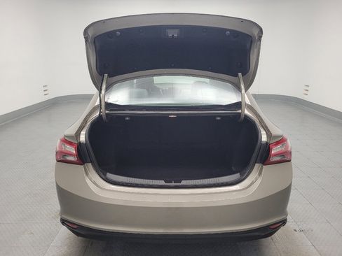Used 2022 Chevrolet Malibu LT image 29
