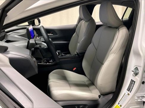 New 2026 Toyota Prius XLE image 9