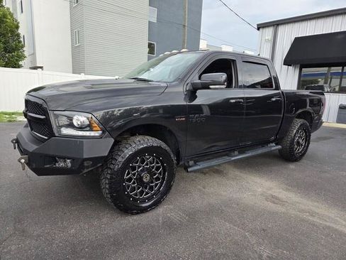 Used 2018 RAM 1500 Sport w/ Quick Order Package 26Q Night AWD/4WD image 3
