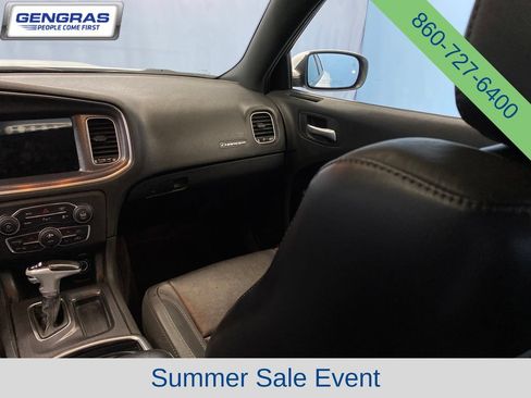 Used 2017 Dodge Charger R/T w/ Plus Group RWD image 30