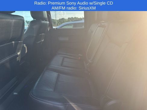 Used 2015 Ford F250 Lariat w/ Lariat Interior Package image 6