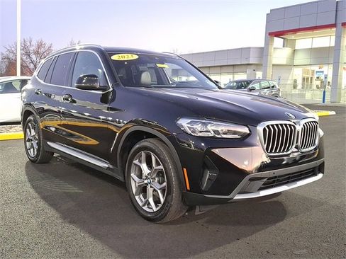 Used 2023 BMW X3 xDrive30i image 2