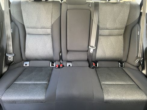 Used 2025 Nissan Rogue SV AWD/4WD image 13