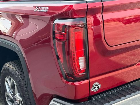 New 2026 GMC Sierra 1500 SLT w/ SLT Premium Plus Package AWD/4WD image 10