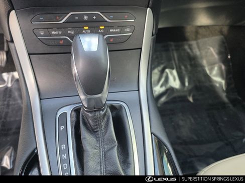 Used 2018 Ford Edge SEL w/ Equipment Group 201A image 21