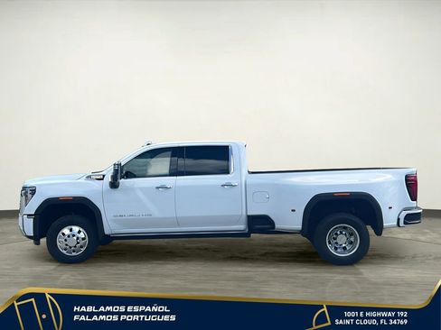New 2026 GMC Sierra 3500 Denali w/ Denali Reserve Package AWD/4WD image 10