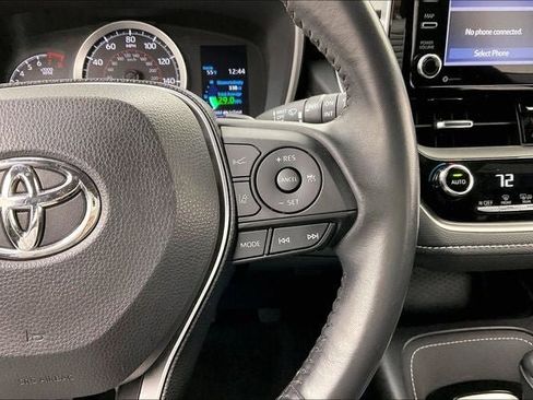 Used 2020 Toyota Corolla SE FWD image 23