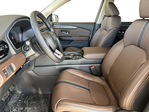 New 2026 Honda Pilot Touring image 10