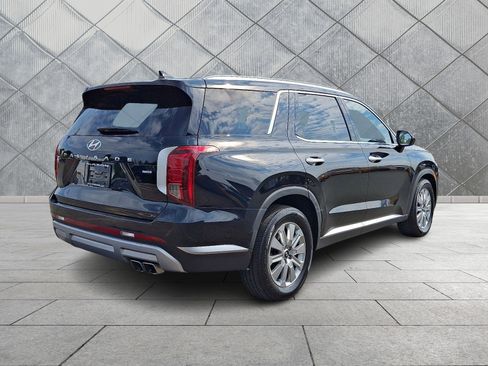 Certified 2023 Hyundai Palisade SEL image 7