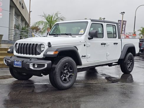 New 2026 Jeep Gladiator Sport image 3