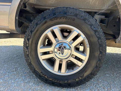 Used 2005 Ford F150 Lariat AWD/4WD image 31