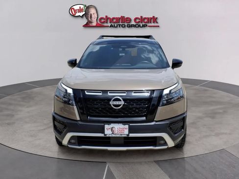Used 2024 Nissan Pathfinder Rock Creek AWD/4WD image 8