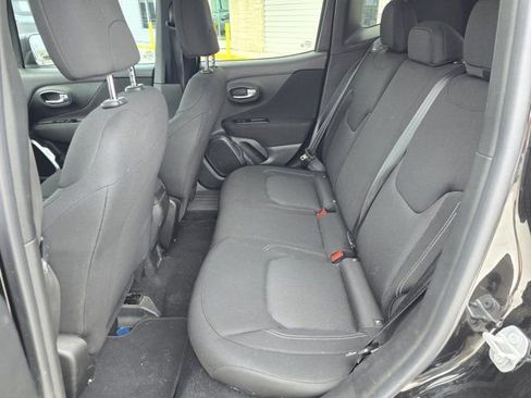 Used 2020 Jeep Renegade Sport FWD image 11