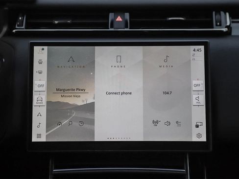 New 2026 Land Rover Range Rover Velar Dynamic SE image 14