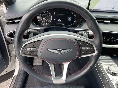 Used 2023 Genesis GV70 3.5T Sport w/ Sport Advanced Package image 28