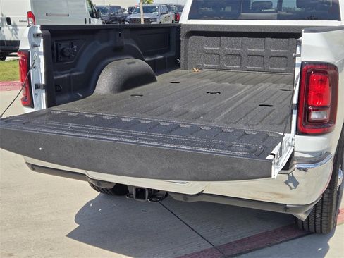 New 2026 RAM 2500 Tradesman image 5