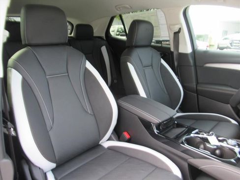 New 2026 Buick Envision Sport Touring image 8