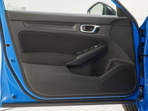 New 2026 Honda Civic Sport image 17