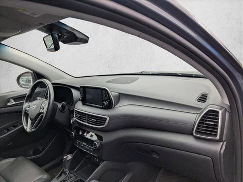 Used 2019 Hyundai Tucson Limited image 18